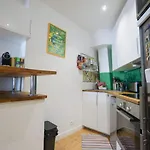 Very Nice Apt In The Heart Of Belleville